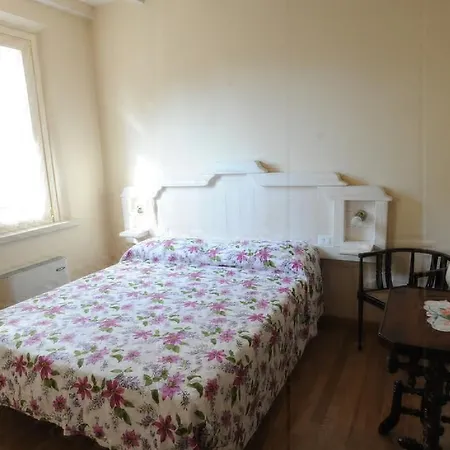 Gasthaus Il Giardino Del Conte Custoza Marmirolo Zimmer foto